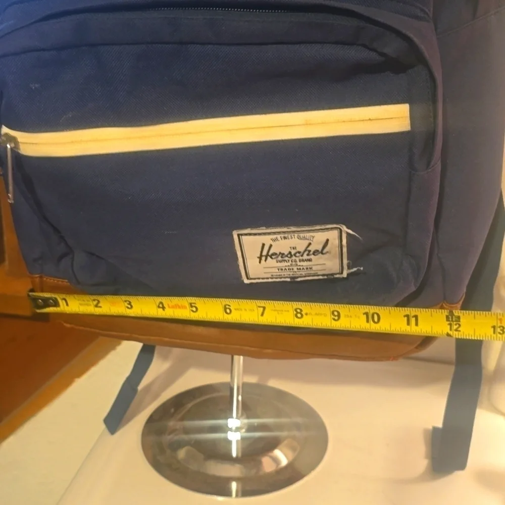 Herschel Supply Co. Pop Quiz Backpack